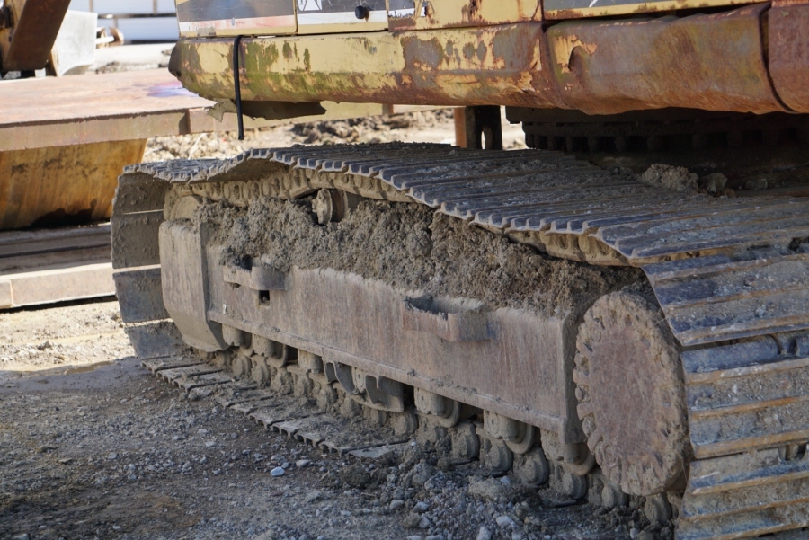 tractor treads with mud